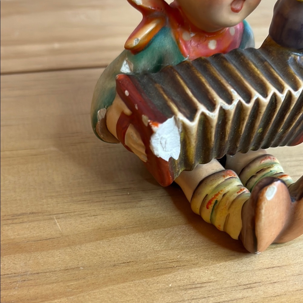 Hummel Figurine Lets Sing with Accordion and Bird 1952 TMK-2 - Picture 2 of 11